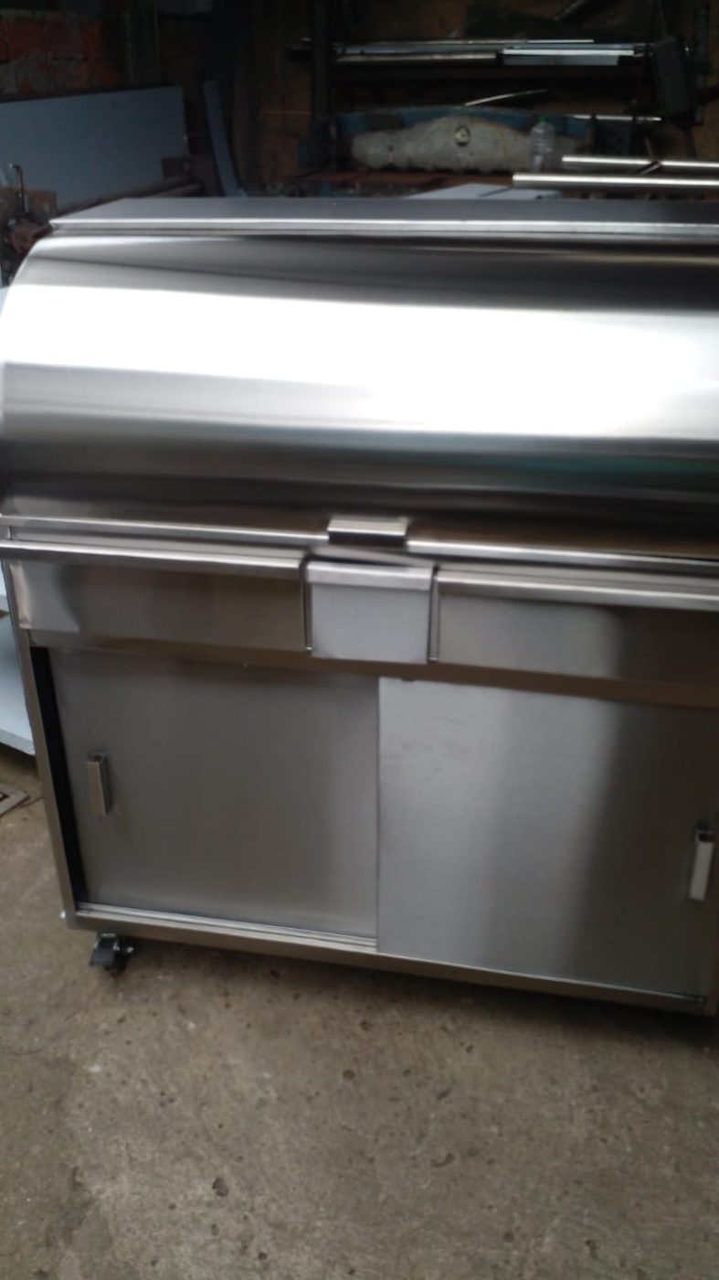 Balcão em aço inox — trabalho real da Bruno Soldas Especiais